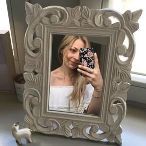 Meet your Posher, Justine